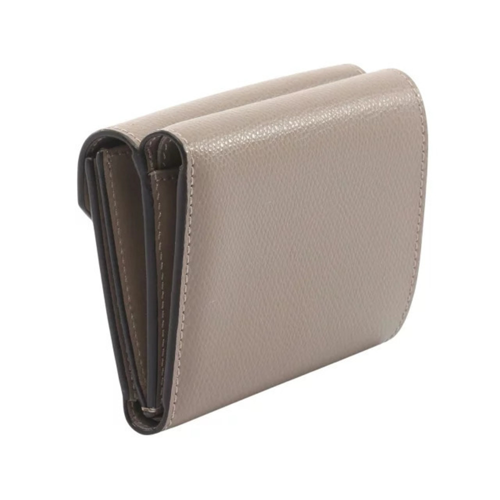 Fendi Leather Cream Wallet Diamond fold Beige Tri FF Cream Tan